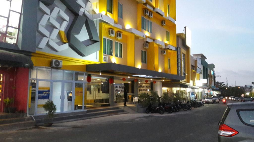 卡里班巴淡岛酒店 Batam 外观 照片